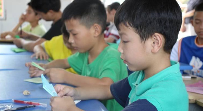 每一次素履以往，都會因一雙期盼的眼睛而堅定