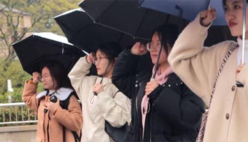 爭(zhēng)做新時(shí)代海霞 強(qiáng)國(guó)衛(wèi)國(guó)有巾幗